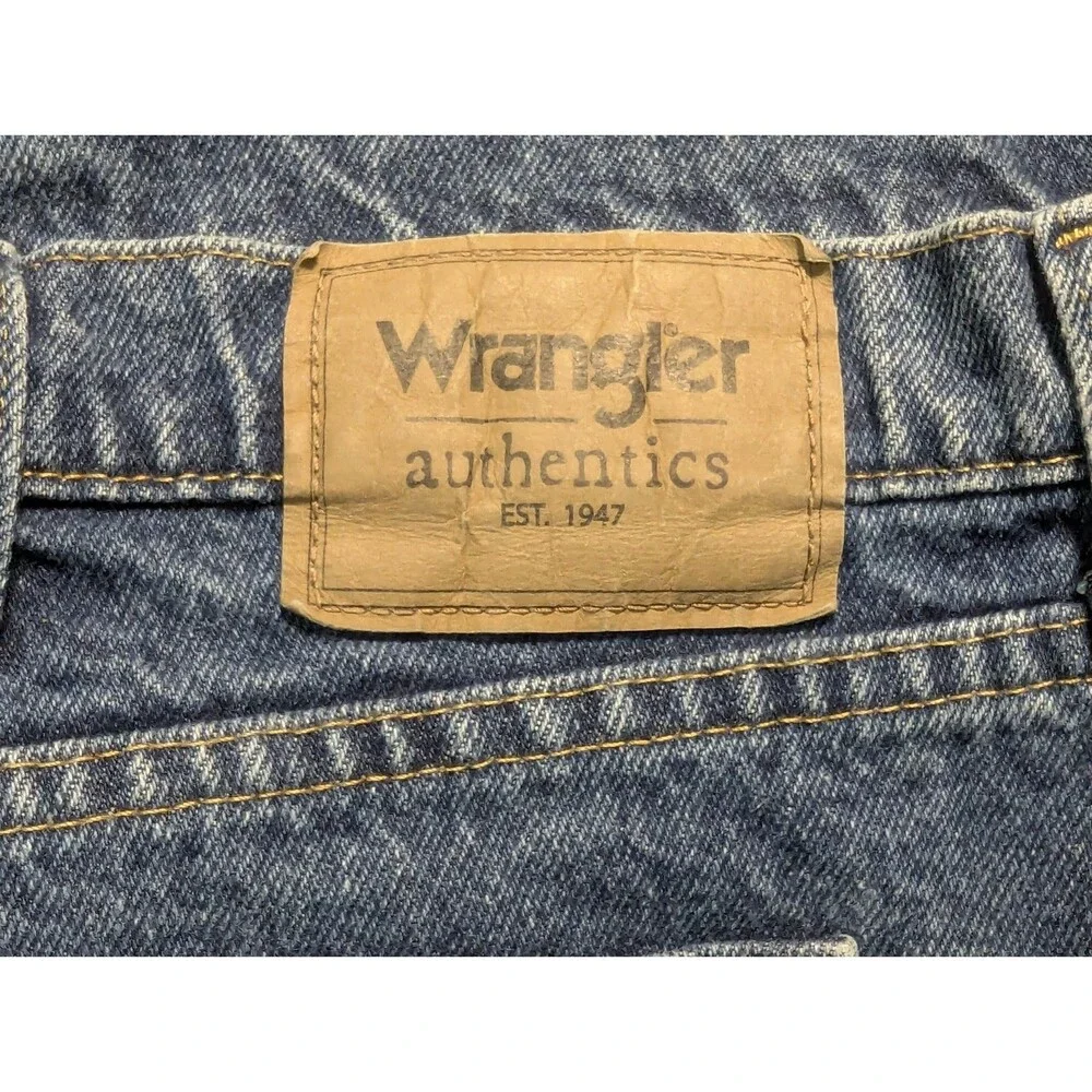 Wrangler Authentics Men's Jeans 42x30 Dark Wash Straight Leg 100% Cotton ZM200SD